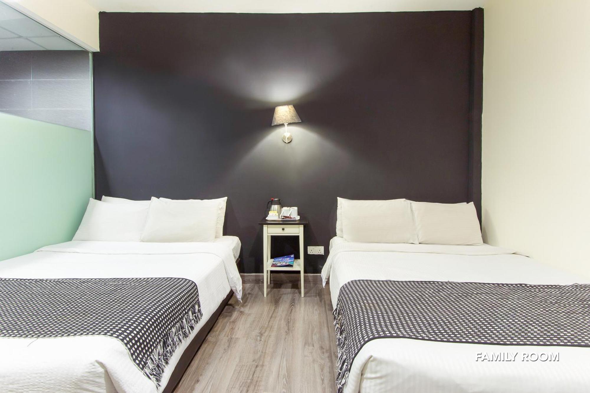 Deluxe Family Room